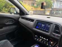 Honda Vezel 2017 SUV