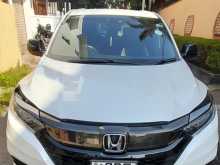 https://riyasewana.com/uploads/honda-vezel-2018-516091412923.jpg