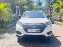 https://riyasewana.com/uploads/honda-vezel-2019-1318520912972.jpg