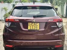 https://riyasewana.com/uploads/honda-vezel-2021042624202.jpg