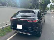 https://riyasewana.com/uploads/honda-vezel-2023-2123543912562.jpg