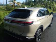 https://riyasewana.com/uploads/honda-vezel-2023-237455112762.jpg