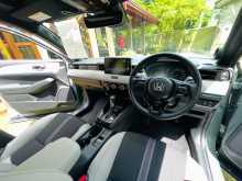 https://riyasewana.com/uploads/honda-vezel-2024-107063012523.jpg