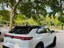 https://riyasewana.com/uploads/honda-vezel-2024-1922555512893.jpg
