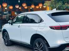 https://riyasewana.com/uploads/honda-vezel-2024-2720345312583.jpg