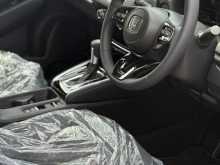 https://riyasewana.com/uploads/honda-vezel-2025-30172902815.jpg