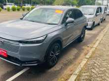 Honda Vezel Premium 2025 SUV