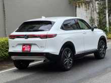 https://riyasewana.com/uploads/honda-vezel-2025-3116260612054.jpg