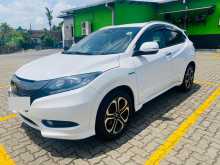 https://riyasewana.com/uploads/honda-vezel-2093645762.jpg