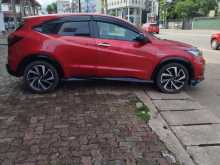 https://riyasewana.com/uploads/honda-vezel-210545412.jpg