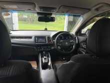 https://riyasewana.com/uploads/honda-vezel-211041022472.jpg