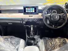 https://riyasewana.com/uploads/honda-vezel-21134050192.jpg
