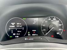 https://riyasewana.com/uploads/honda-vezel-2114055524304.jpg