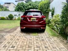 https://riyasewana.com/uploads/honda-vezel-2114324917594.jpg