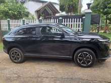 https://riyasewana.com/uploads/honda-vezel-211822054343.jpg