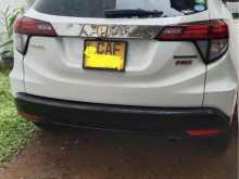 https://riyasewana.com/uploads/honda-vezel-2121104622053.jpg