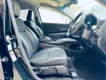https://riyasewana.com/uploads/honda-vezel-21229586195.jpg