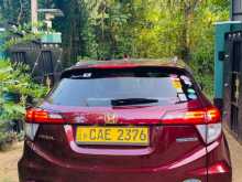 https://riyasewana.com/uploads/honda-vezel-21305584743.jpg