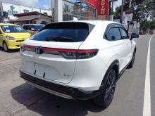 https://riyasewana.com/uploads/honda-vezel-21343516715.jpg