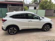 https://riyasewana.com/uploads/honda-vezel-216542322.jpg