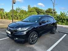 https://riyasewana.com/uploads/honda-vezel-2184819132.jpg