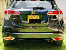 https://riyasewana.com/uploads/honda-vezel-22047474442.jpg
