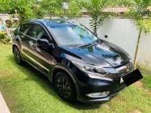 https://riyasewana.com/uploads/honda-vezel-22047474813.jpg