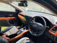 https://riyasewana.com/uploads/honda-vezel-22048506894.jpg