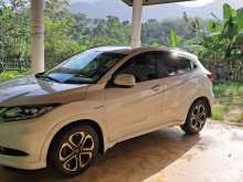 https://riyasewana.com/uploads/honda-vezel-2210523172.jpg