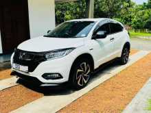 https://riyasewana.com/uploads/honda-vezel-221057054532.jpg