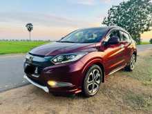 https://riyasewana.com/uploads/honda-vezel-2211434422353.jpg
