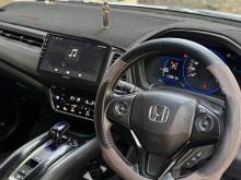 https://riyasewana.com/uploads/honda-vezel-2217105917816.jpg