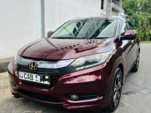 https://riyasewana.com/uploads/honda-vezel-2218571222653.jpg