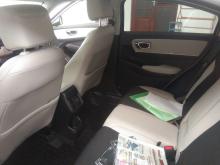 https://riyasewana.com/uploads/honda-vezel-22645396934.jpg