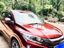 https://riyasewana.com/uploads/honda-vezel-2291752913.jpg