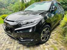 https://riyasewana.com/uploads/honda-vezel-229304922972.jpg