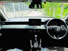 https://riyasewana.com/uploads/honda-vezel-23164149806.jpg