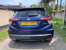 https://riyasewana.com/uploads/honda-vezel-23730066315.jpg