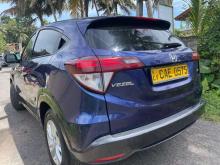 https://riyasewana.com/uploads/honda-vezel-23730066874.jpg