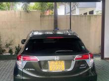 https://riyasewana.com/uploads/honda-vezel-239542324913.jpg