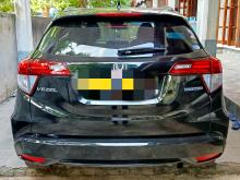 https://riyasewana.com/uploads/honda-vezel-2411255017685.jpg