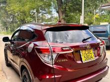 https://riyasewana.com/uploads/honda-vezel-2411472724422.jpg