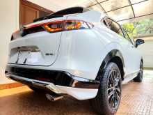 https://riyasewana.com/uploads/honda-vezel-24902474232.jpg