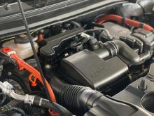 https://riyasewana.com/uploads/honda-vezel-24923166235.jpg