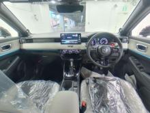 https://riyasewana.com/uploads/honda-vezel-24923166754.jpg