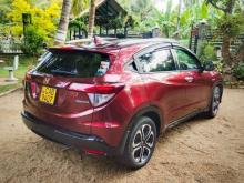 https://riyasewana.com/uploads/honda-vezel-251339486985.jpg