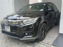 https://riyasewana.com/uploads/honda-vezel-2613465410123.jpg