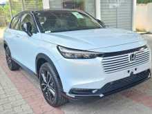 Honda Vezel Z Play 2025 SUV