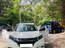 https://riyasewana.com/uploads/honda-vezel-2616080422183.jpg