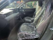 https://riyasewana.com/uploads/honda-vezel-261702226994.jpg
